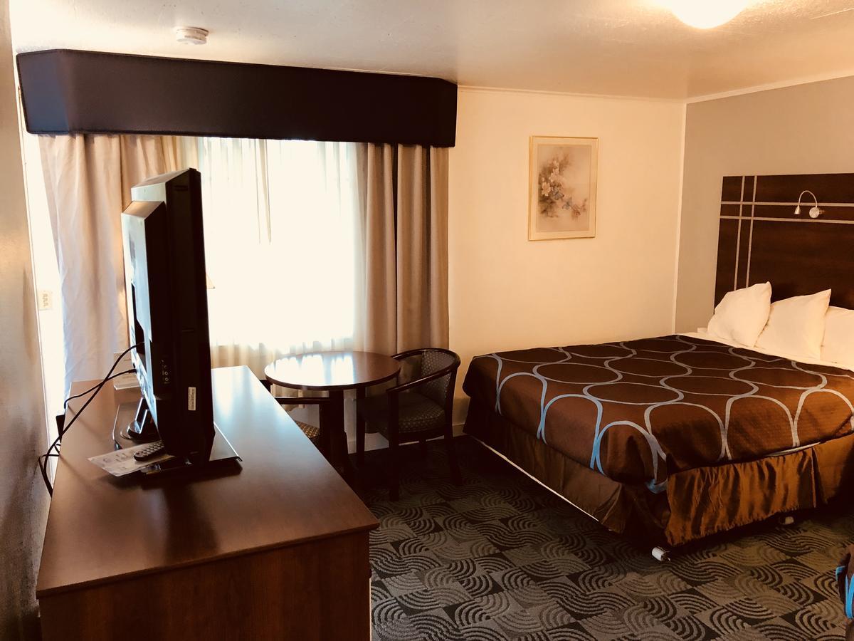 Berkshire Inn Pittsfield Ngoại thất bức ảnh