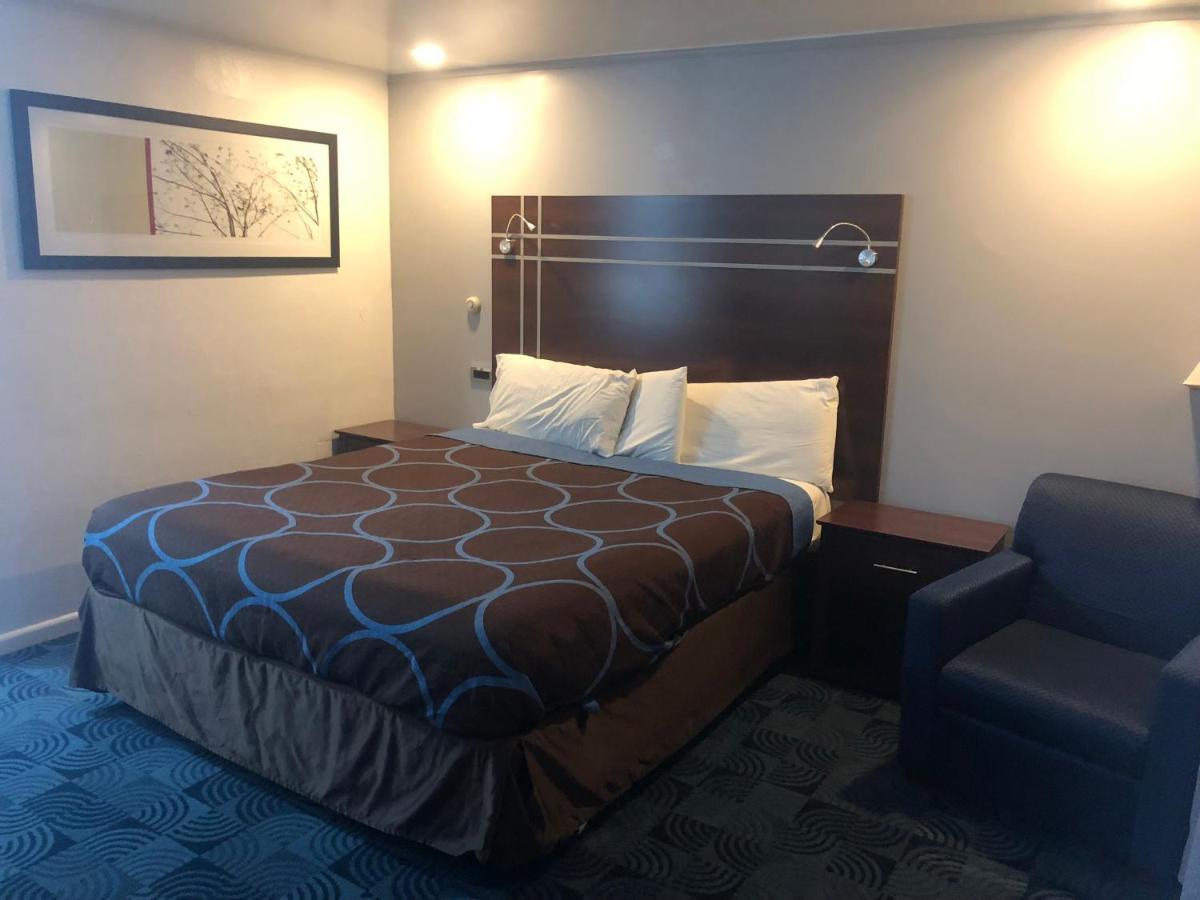 Berkshire Inn Pittsfield Ngoại thất bức ảnh