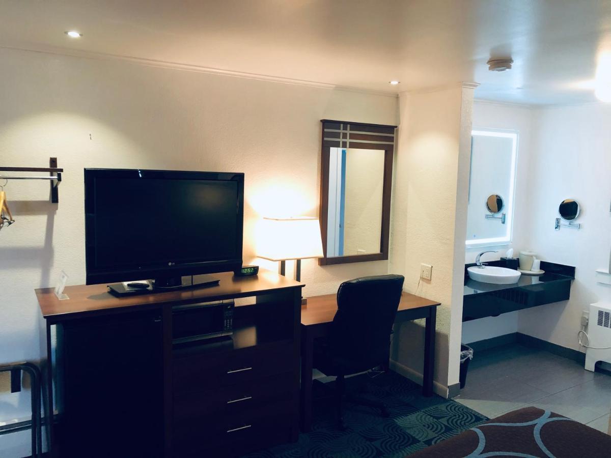 Berkshire Inn Pittsfield Ngoại thất bức ảnh